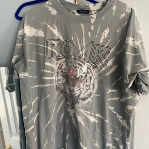 Tiger t-shirt